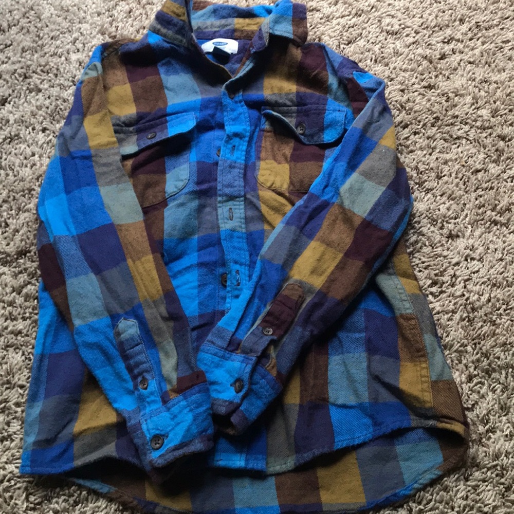 Boys Old Navy Medium (8). Long-Sleeve Button up